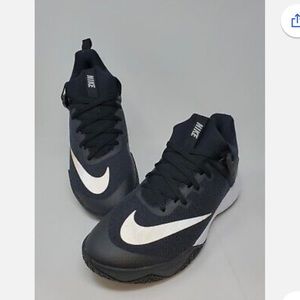 NIKE Zoom Shift TB Black Metallic Silver Sneaker basketball shoe size 10